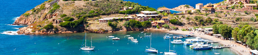 Segeln vor der Küste Korsikas