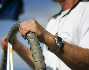 Skippertraining: Skipper am Steuerrad