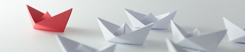 Segelmanöver: Mann über Bord Segelmanöver Mann über Bord: Papierschiffe