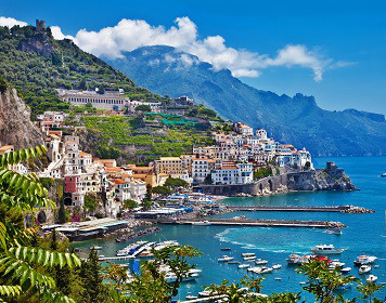 Segelsaison in Italien Panorama: Segelsaison in Italien