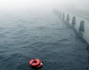 Gefährlicher Nebel beim Segeln