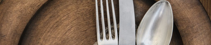Utensilien zum Kochen an Bord Kochen an Bord: Besteck